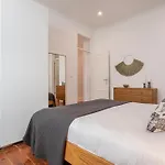 Vibrant Escape With Private Patio Lejlighed Lisboa