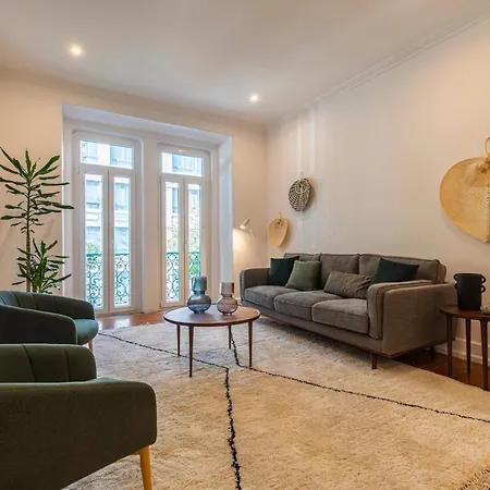 Appartement Vibrant Escape With Private Patio